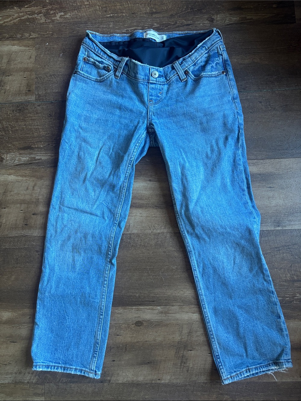 Abercrombie Maternity Ankle Straight Jean